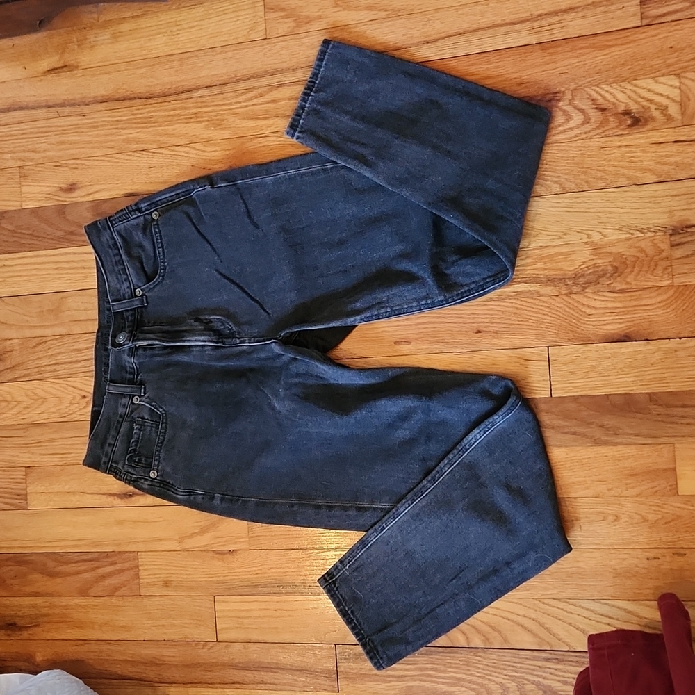 **SOLD**AE black mom jean